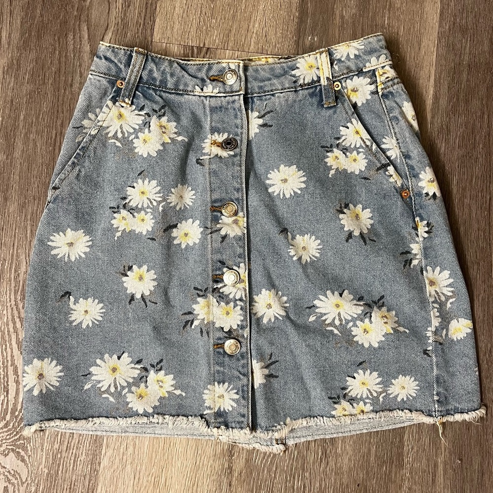 Denim Daisy Print Skirt